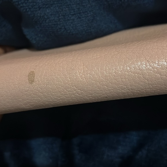 Tan miu miu wallet - Picture 3 of 16